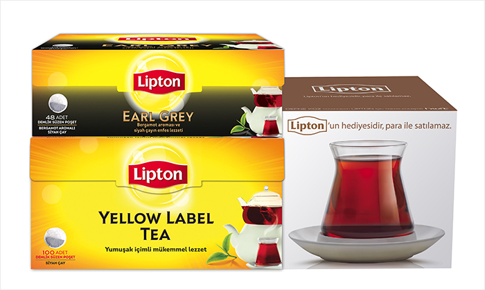 Lipton, Defne Koz imzalı özel tasarım çay bardağı hediye ediyor