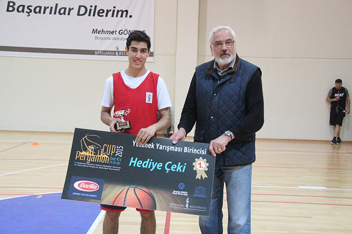 Barilla Veteran Basketbol Turnuvası’nda ödüller sahiplerini buldu