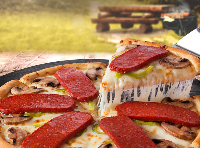 Domino’s Mangal Sucuklu Pizza